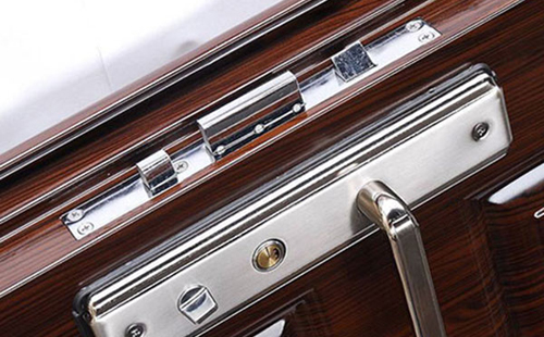 竞秀24小时上门开锁公司